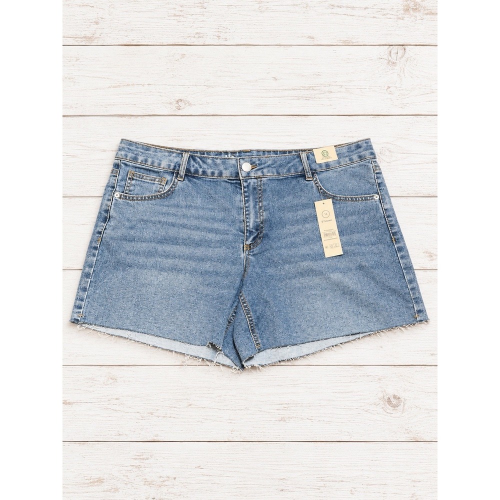 No Boundaries Women's Denim Shorts Size 12 Medium Wash 5" Inseam Raw Hem NWT